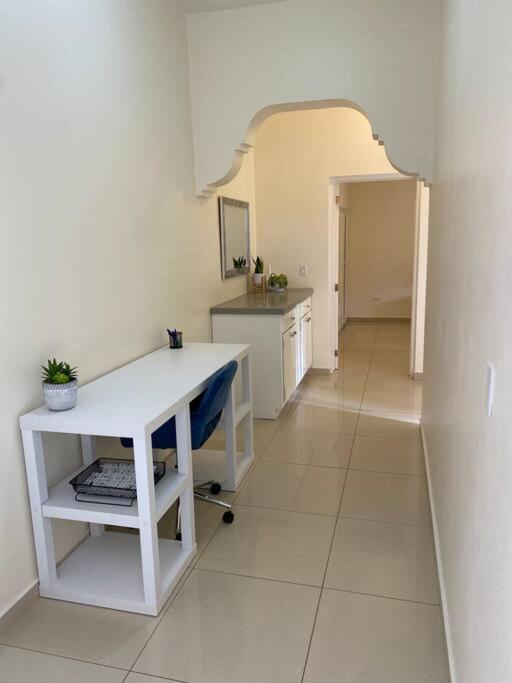 Lovely 2 Bedroom Apartment In Quiet Neighborhood! 필립스버그 외부 사진